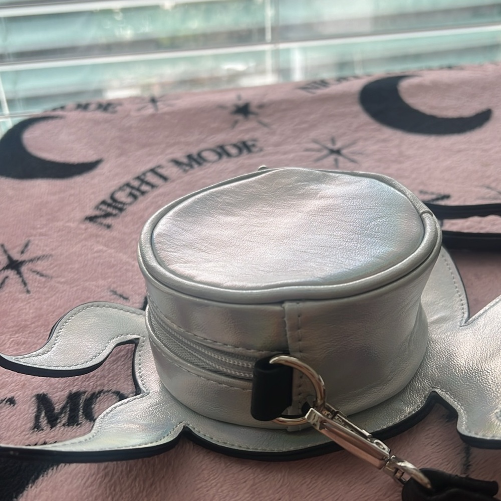 Silver Mini Zero from Nightmare Before Christmas CrossBody Purse - Picture 2 of 2